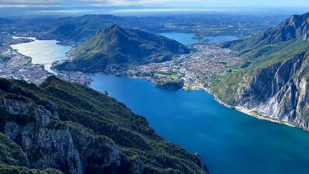 Lecco Lake